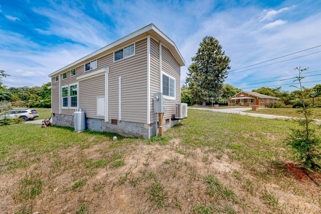 Tiny Charmer Hendersonville Exterior photo